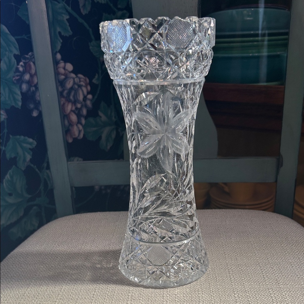 Antique American Brilliant Art Glass Cut Glass Crystal Saw Tooth Rim Vase